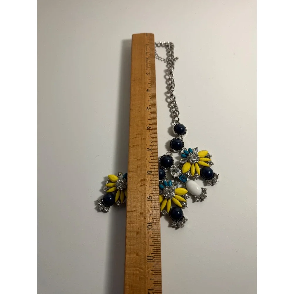 Charming Charlie vibrant floral
